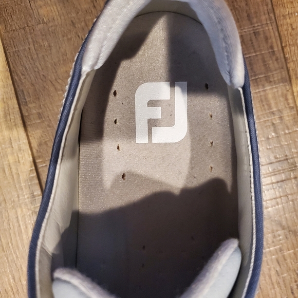 FootJoy Men's Traditional Wing Tip Golf Shoes - Blue/Grey/Red | Size 9M - Picture 9 of 14